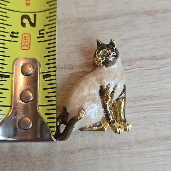 Vintage Enamel Cat Brooch - Picture 4 of 5